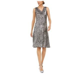 NWT Taylor Women's Dresses Sleeveless Sequin A-Line Metallic Silver Size 6